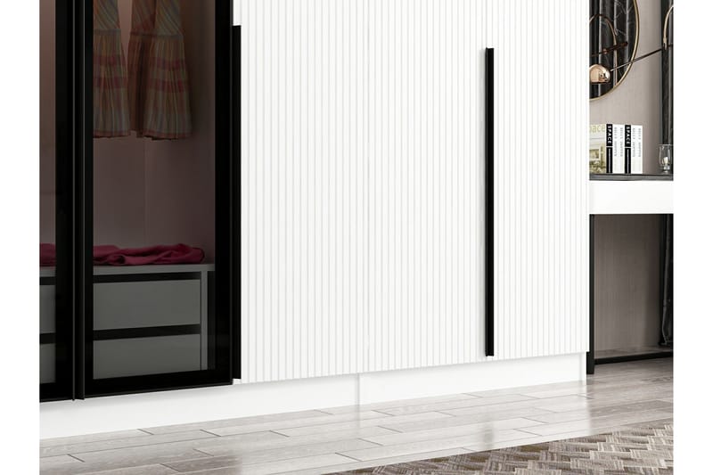 Fruitland Garderobe 315 cm - Hvid - Opbevaring - Tøjopbevaring - Garderobeskabe