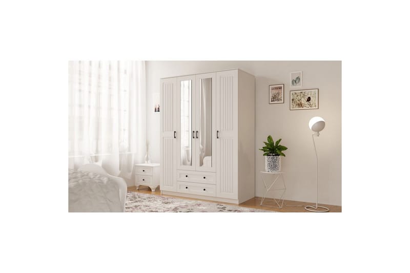 Kesra Garderobesskåp 140x184 cm - Mat Hvid - Opbevaring - Tøjopbevaring - Garderobeskabe - Garderobeskab & klædeskab