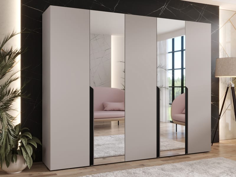 Milias Garderobeskab med spejl 250x202 cm - beige - Opbevaring - Tøjopbevaring - Garderobeskabe