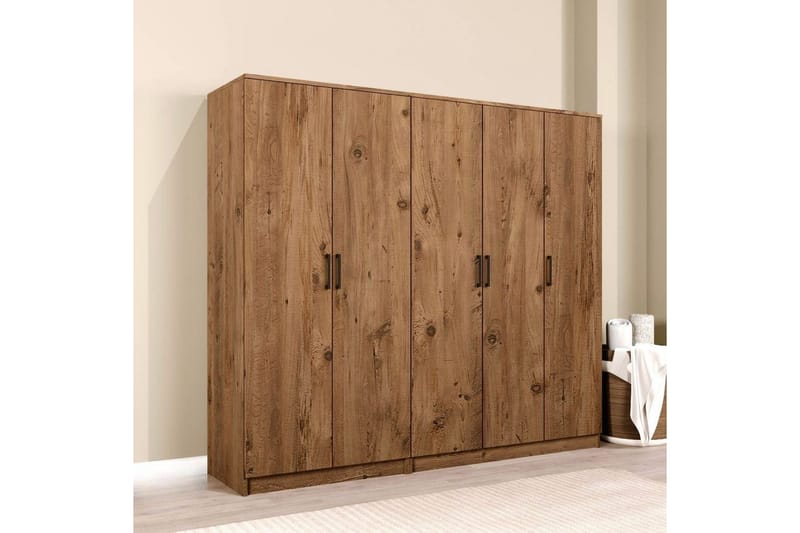 Olera Garderobe 200x180 cm - Natur - Opbevaring - Tøjopbevaring - Garderobeskabe