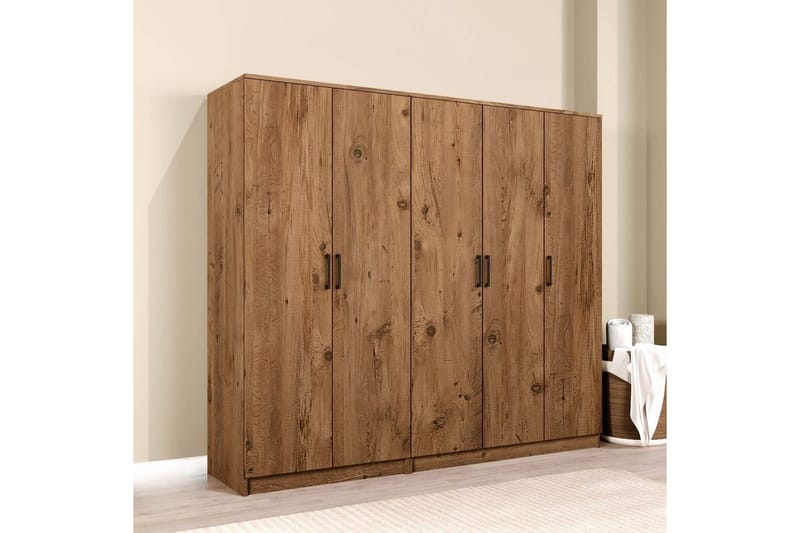 Olera Garderobe 200x180 cm - Natur - Opbevaring - Tøjopbevaring - Garderobeskabe