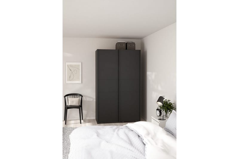 Takeru Garderobe 119x200 cm - Sort - Opbevaring - Tøjopbevaring - Garderobeskabe
