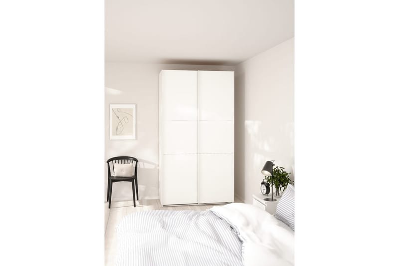 Takeru Garderobe 119x221 cm - Hvid - Opbevaring - Tøjopbevaring - Garderobeskabe