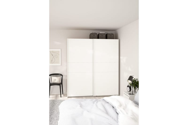 Takeru Garderobe 179x200 cm - Hvid - Opbevaring - Tøjopbevaring - Garderobeskabe