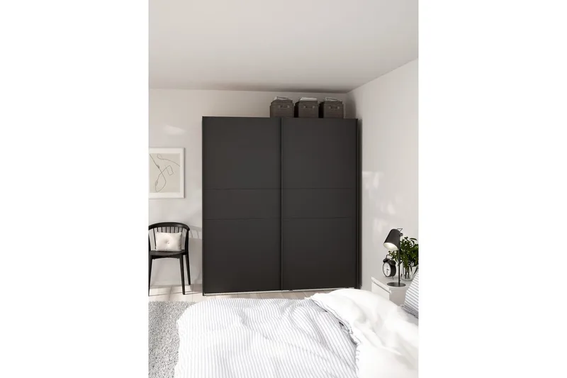 Takeru Garderobe 179x200 cm - Sort - Opbevaring - Tøjopbevaring - Garderobeskabe