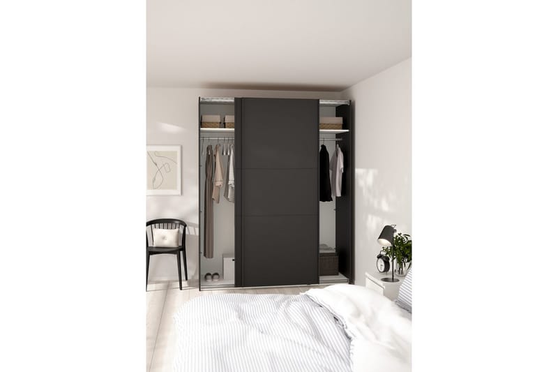 Takeru Garderobe 179x221 cm - Sort - Opbevaring - Tøjopbevaring - Garderobeskabe