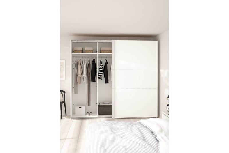 Takeru Garderobe 244x221 cm - Hvid - Opbevaring - Tøjopbevaring - Garderobeskabe