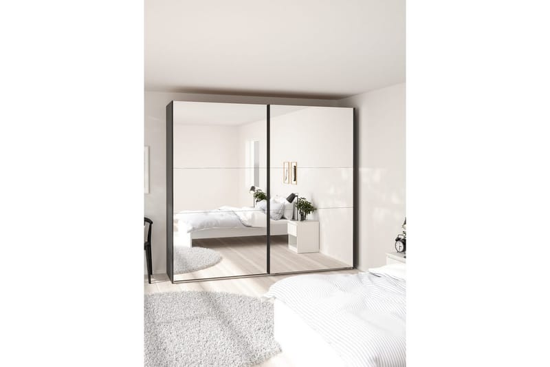 Takeru Garderobe med Spejl 244x220 cm - Sort - Opbevaring - Tøjopbevaring - Garderobeskabe