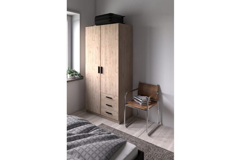 Vandana Garderobe 99x200 cm - Brun - Opbevaring - Tøjopbevaring - Garderobeskabe