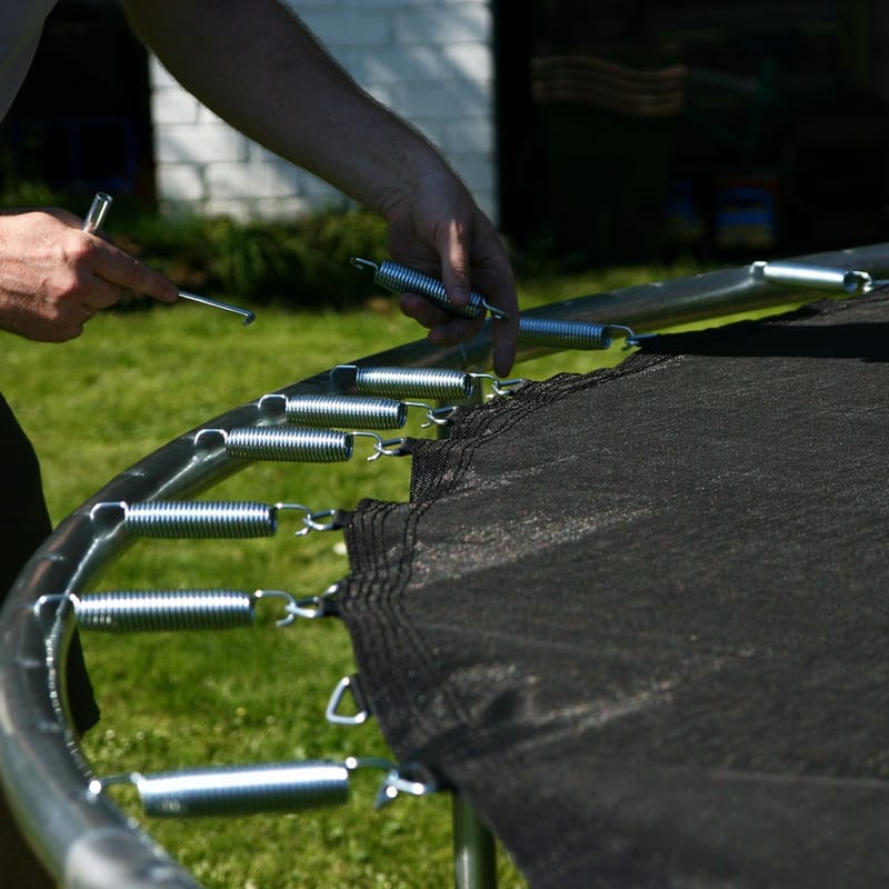 Trampolin HOME4YOU med grøn måtte 426 cm - grøn kantpude, sort måtte - Sport & fritid - Leg & sport - Legeredskaber & udendørsleg
