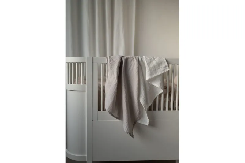 Muslinwrap 2-Pak - Hvid/Grå (110 x 110 cm) - Tekstiler - Pude & plaid - Tæpper & plaider