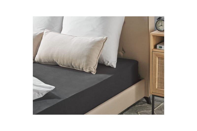 Udlagen Hofuf Sort, 180x200 cm - Sort, 180x200 cm - Tekstiler - Sengetøj - Lagen - Faconsyet lagen