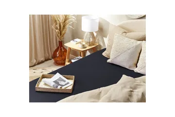Udlagen Janbu Sort, 140x200 cm - Sort, 140x200 cm - Tekstiler - Sengetøj - Lagen - Faconsyet lagen