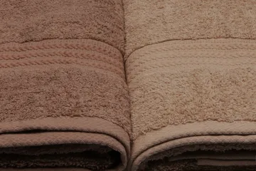 Hobby Badehåndklæde 70x140 cm 4-pak - Creme/Beige/Brun - Tekstiler - Badetekstiler - Badehåndklæder