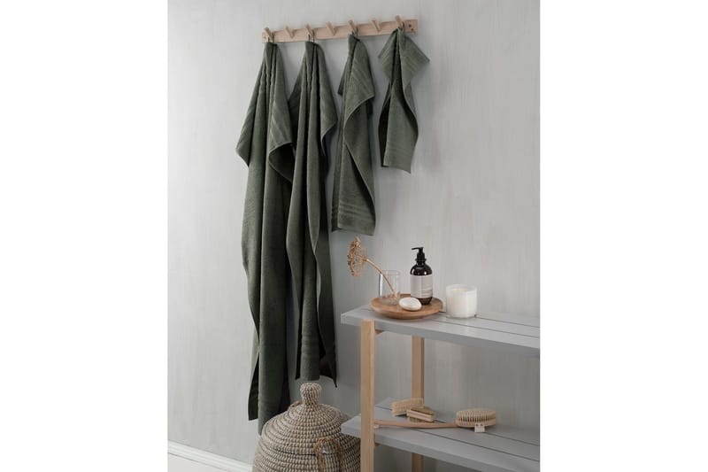 Brusehåndklæde Basis Frotté 65 x 130 cm - Mørkegrøn - Tekstiler - Badetekstiler - Håndklæder