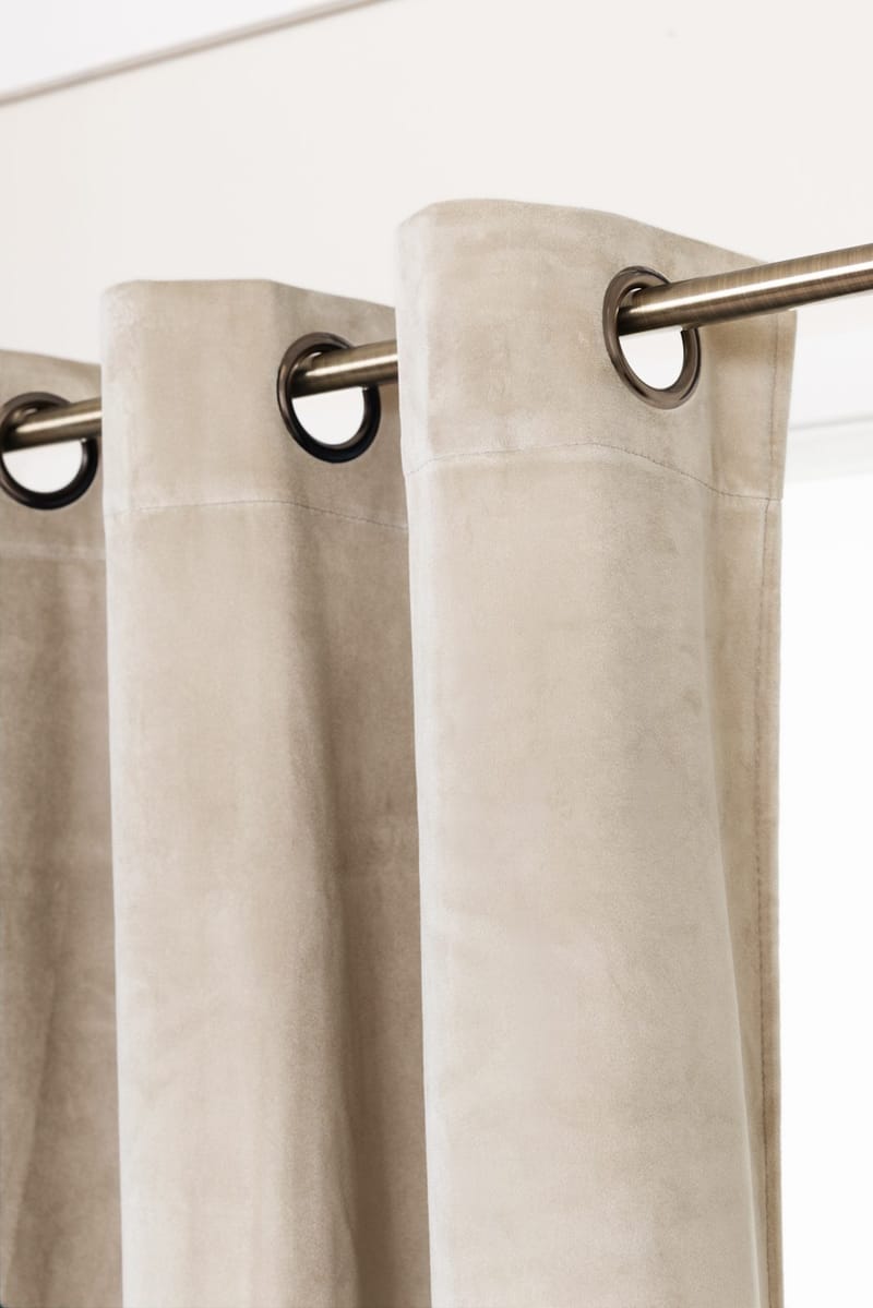 Gardin Saga 140x240 cm - Creme - Tekstiler - Gardiner - Lange gardiner