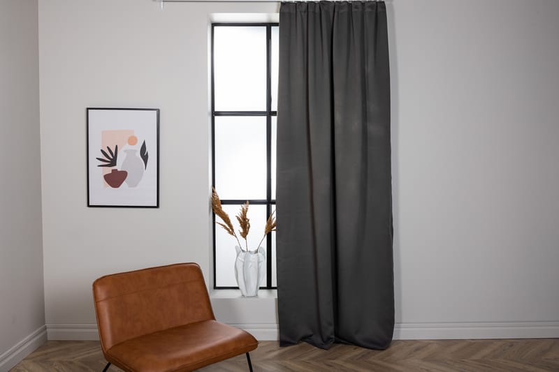 Broddamoll Gardin 135x240 cm - Sort - Tekstiler - Gardiner - Lange gardiner - Gardiner med løbegang