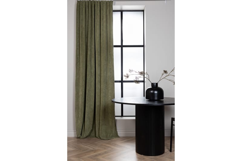 Elma Gardin 140x240 cm - Gr ønn - Tekstiler - Gardiner - Lange gardiner - Gardiner med løbegang