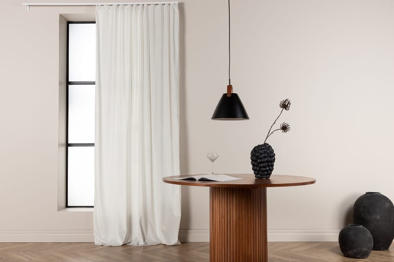 Mary Gardin 135x250 cm - Hvit - Tekstiler - Gardiner - Lange gardiner - Gardiner med løbegang