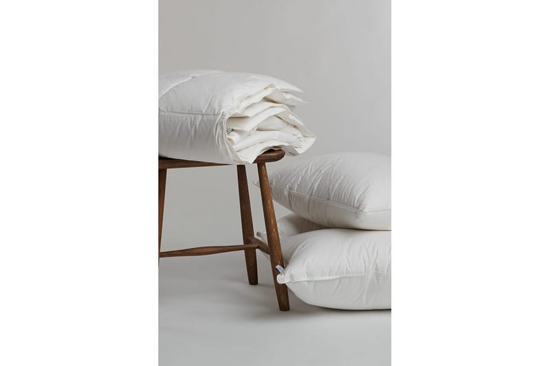 Dyne Dundyne 150 x 210 cm - Mellemvarm 600 g - Tekstiler - Sengetøj - Dyne