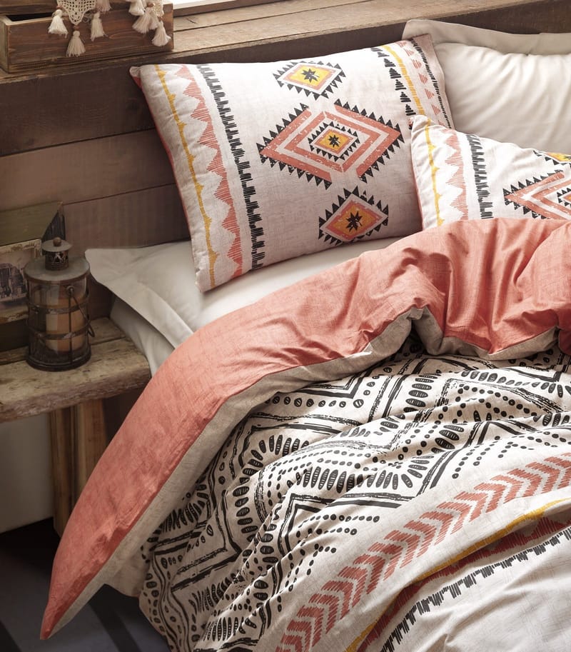 Botswana sengesæt 140x200 cm - Tegl rød Gul Hvid Sort - Tekstiler - Sengetøj - Sengesæt & dynesæt