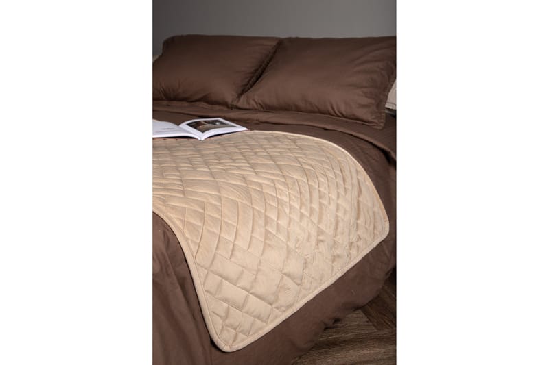 Jilly Sengetæppe 80x180 cm - Beige - Tekstiler - Sengetøj - Sengetæppe - Sengetæppe dobbeltseng