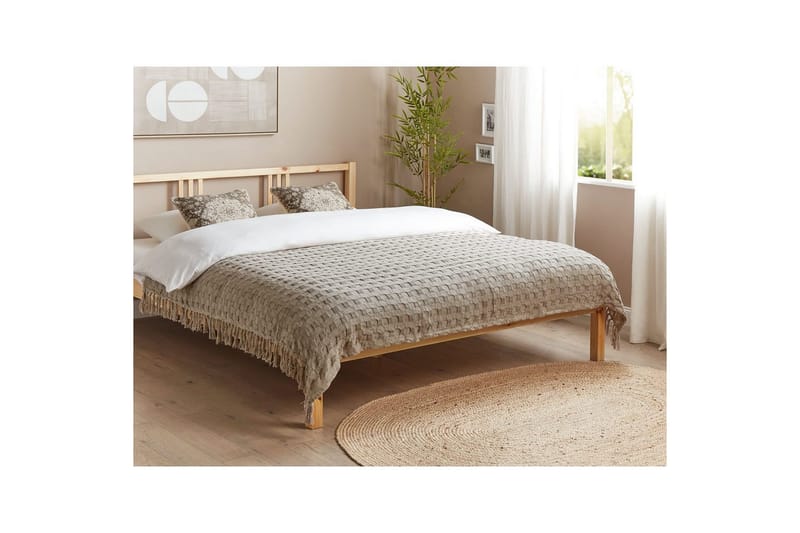 Sengetæppe Bere Taupe, 150x200 cm - Taupe, 150x200 cm - Tekstiler - Sengetøj - Sengetæppe - Sengetæppe enkeltseng