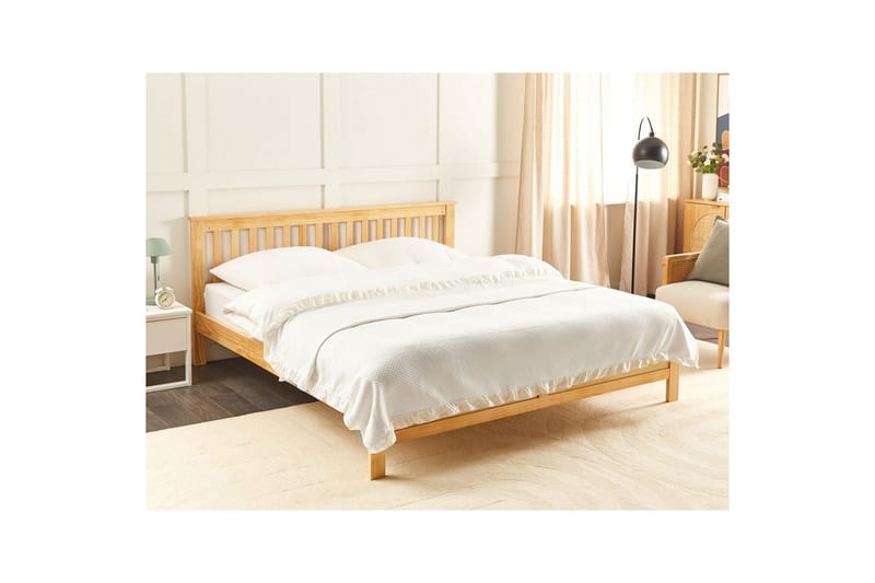 Sengetæppe Hatton Hvid, 200x220 cm - Hvid, 200x220 cm - Tekstiler - Sengetøj - Sengetæppe - Sengetæppe dobbeltseng