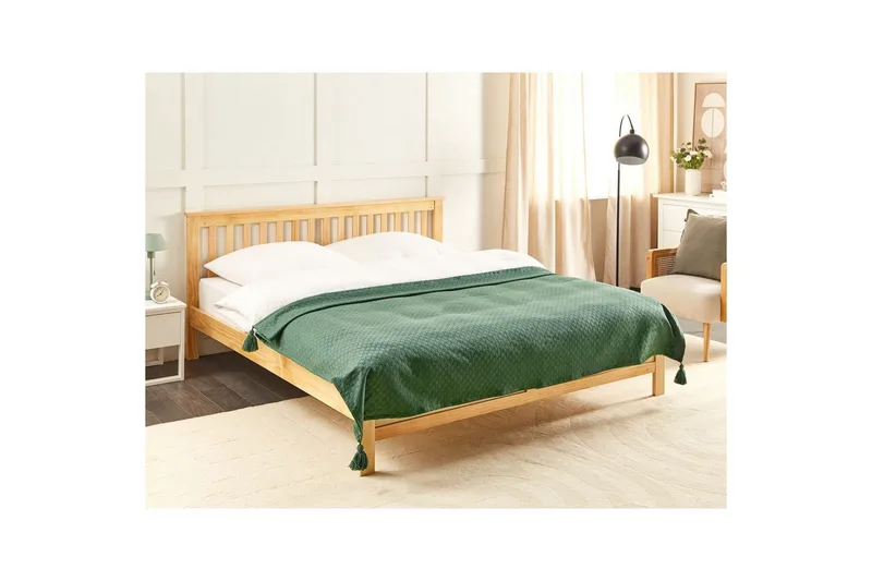 Sengetæppe Lindula Grøn, 150x200 cm - Grøn, 150x200 cm - Tekstiler - Sengetøj - Sengetæppe - Sengetæppe enkeltseng