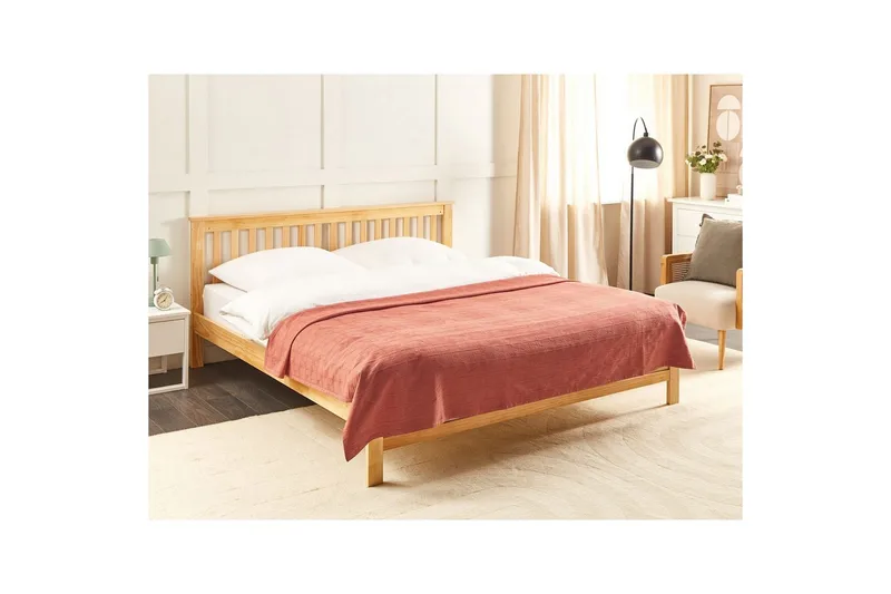 Sengetæppe Maraka Rød, 150x200 cm - Rød, 150x200 cm - Tekstiler - Sengetøj - Sengetæppe - Sengetæppe enkeltseng