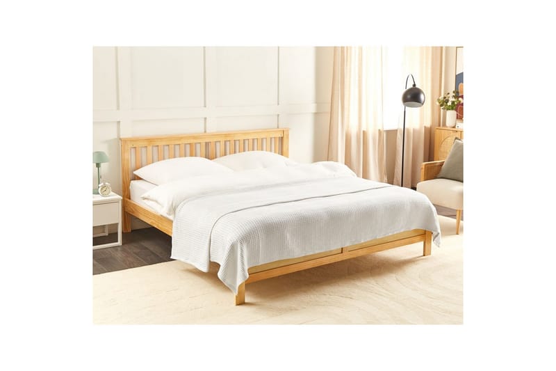 Sengetæppe Ragala Beige, 220x240 cm - Beige, 220x240 cm - Tekstiler - Sengetøj - Sengetæppe - Sengetæppe dobbeltseng
