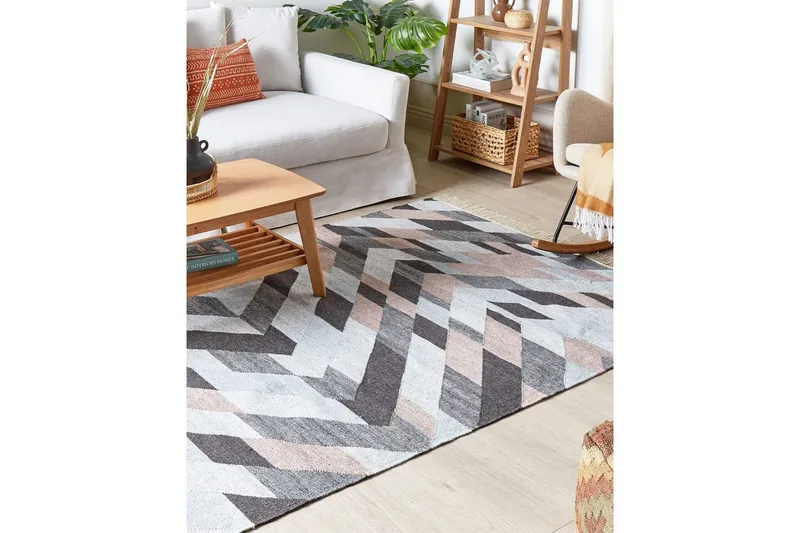 Fladvævet Nakkas - 160x230 cm - Tekstiler - Tæpper - Små tæpper