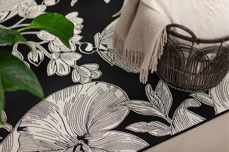 Domani Flower Fladvævet Tæppe 240x330 cm - Sort - Tekstiler - Tæpper - Fladvævet tæppe