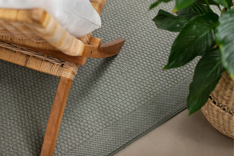 Miami Fladvævet Tæppe 240x340 cm - Grøn - Tekstiler - Tæpper - Fladvævet tæppe