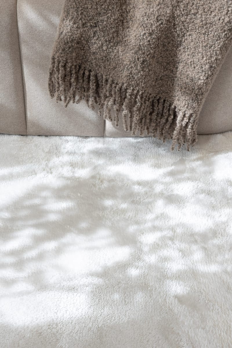 Cozy Shaggy Tæppe 120 cm Rundt - Hvid - Tekstiler - Tæpper - Moderne tæppe - Ryatæpper