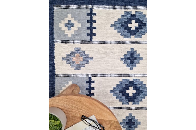 Arvika Uldtæppe 160x230 cm Rektangulær - Blå - Tekstiler - Tæpper - Moderne tæppe - Uldtæppe