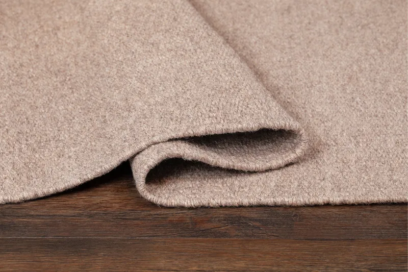 Fornta Uldtæppe 240x340 cm Rektangulær - Sand - Tekstiler - Tæpper - Moderne tæppe - Uldtæppe
