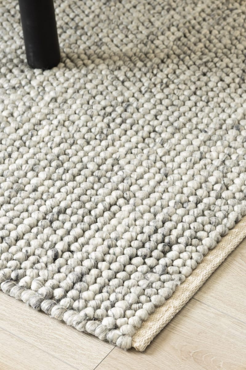 Håndvævet tæppe KM Home Bubble 75x150 cm Grå - Grå - Tekstiler - Tæpper - Moderne tæppe - Uldtæppe
