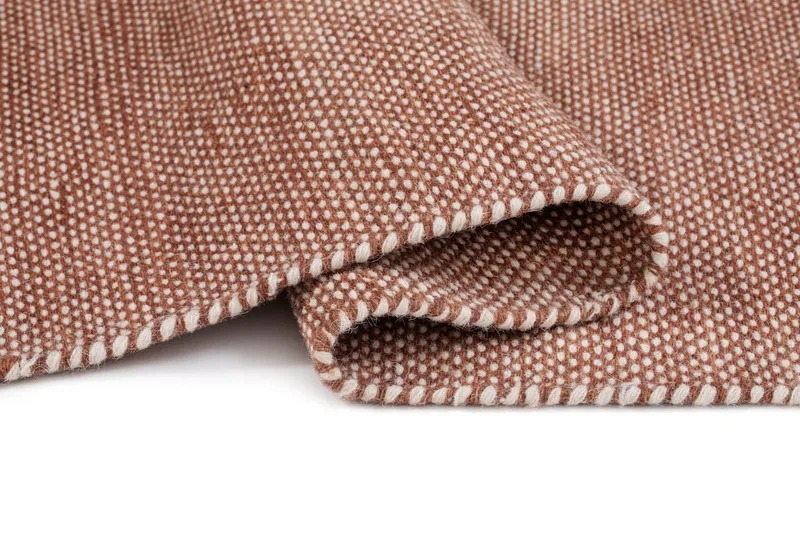 Håndvævet tæppe KM Home Sandhamn Kvadrat 200x200 cm Terracotta - terrakotta - Tekstiler - Tæpper - Moderne tæppe - Uldtæppe