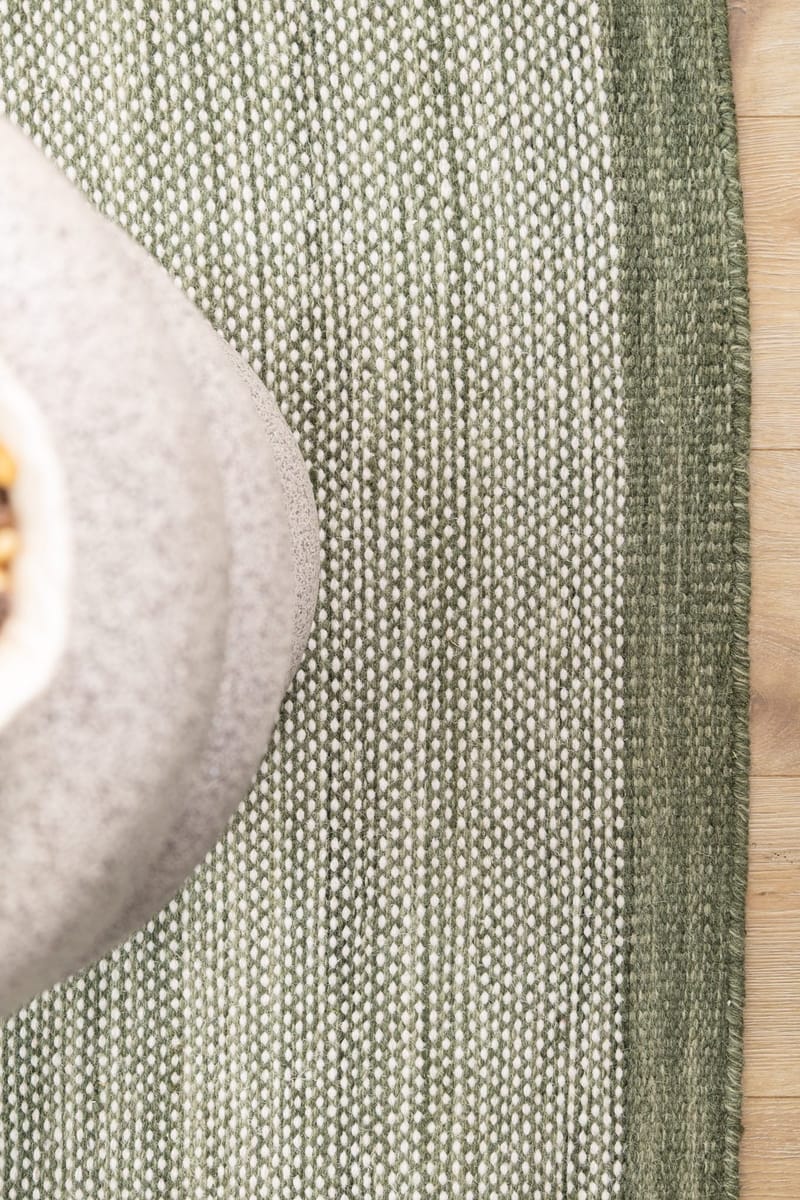 Håndvævet tæppe KM Home Sandhamn Kvadrat 250x250 cm Grøn - Grøn - Tekstiler - Tæpper - Moderne tæppe - Uldtæppe