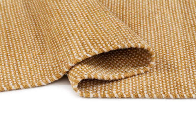 Håndvævet tæppe KM Home Sandhamn Kvadrat 250x250 cm Okkergul - Okkergul - Tekstiler - Tæpper - Moderne tæppe - Uldtæppe
