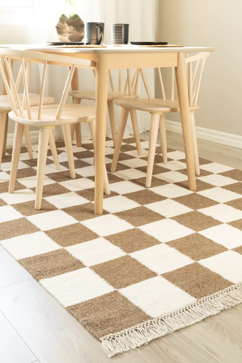 Håndvævet tæppe Nordic Check 240x340 cm - Chokolade - Tekstiler - Tæpper - Moderne tæppe - Uldtæppe