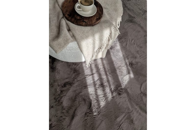 Heaven Deluxe Tæppe 160x230 cm - Charcoal - Tekstiler - Tæpper - Moderne tæppe - Ryatæpper