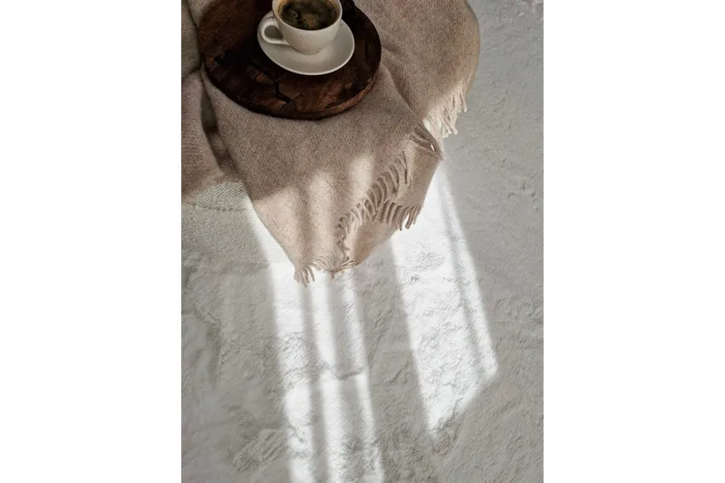 Heaven Deluxe Tæppe 240x340 cm - Hvid - Tekstiler - Tæpper - Moderne tæppe - Ryatæpper