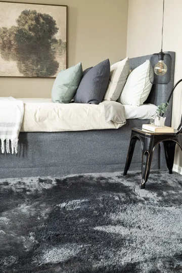 Maskinvævet tæppe KM Home Novelle KVADRAT 200x200 Grafit - Grafit - Tekstiler - Tæpper - Moderne tæppe - Ryatæpper