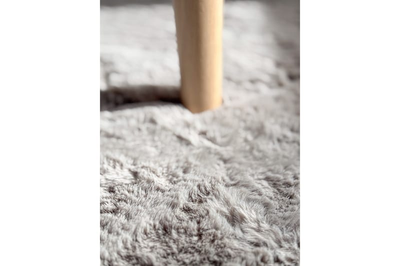 Heaven Ryatæppe 140*200 - Grå - Tekstiler - Tæpper - Moderne tæppe - Ryatæpper