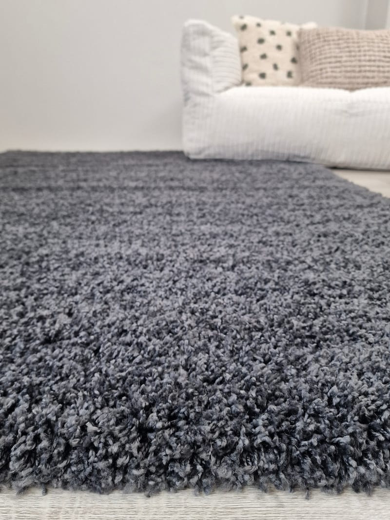 Husina Ryatæppe 240x340 cm Rektangulær - Grafit - Tekstiler - Tæpper - Moderne tæppe - Ryatæpper