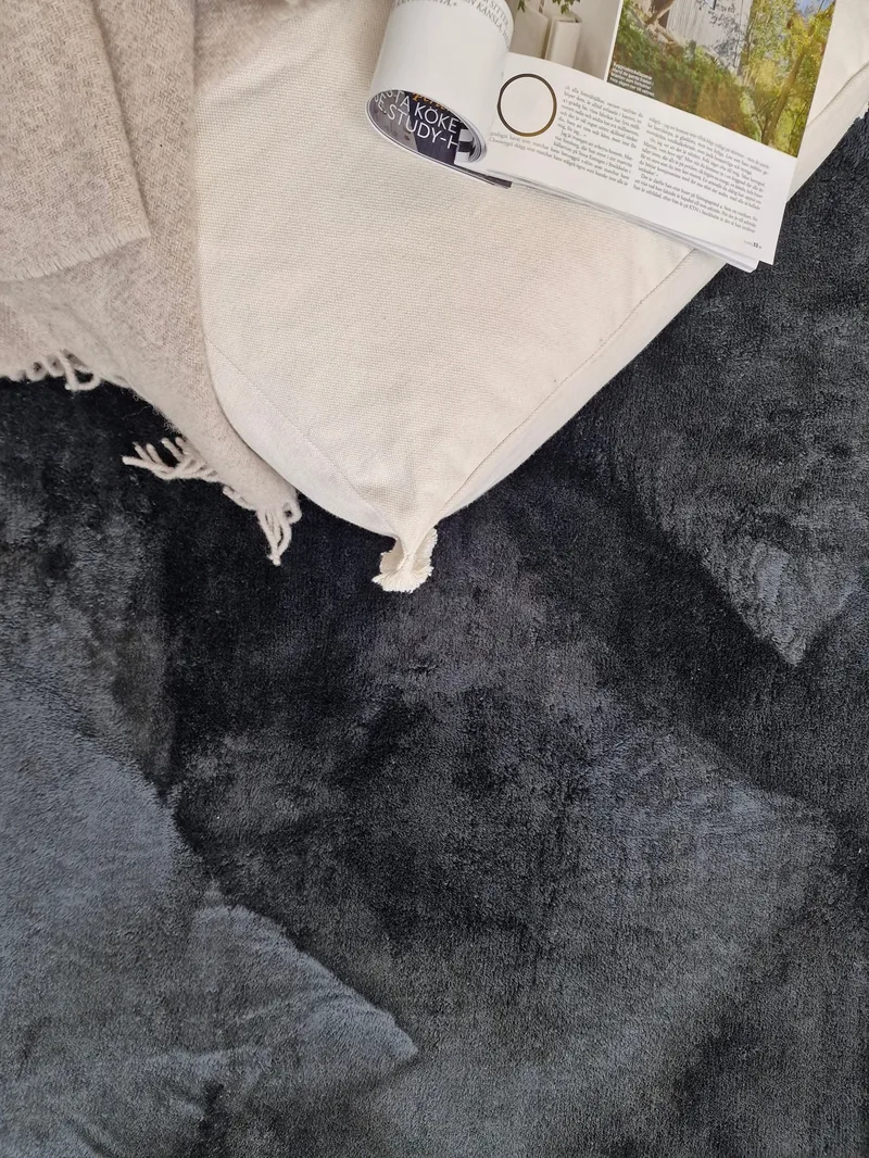 Serul Ryatæppe 133x190 cm Rektangulær - Sort - Tekstiler - Tæpper - Moderne tæppe - Ryatæpper