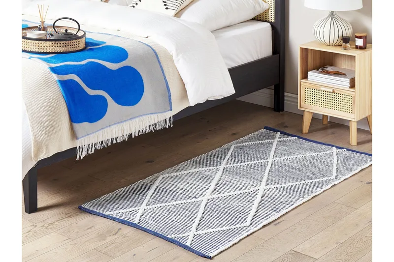 Synopa Ryetæppe 80x150 cm - Sort/hvid - Tekstiler - Tæpper - Moderne tæppe - Ryatæpper