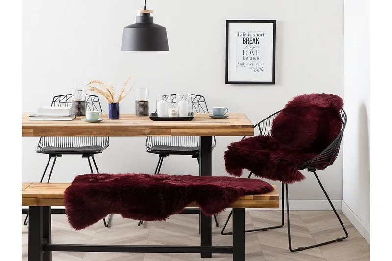 Uluru fåreskind 65 | 110 cm, Rød